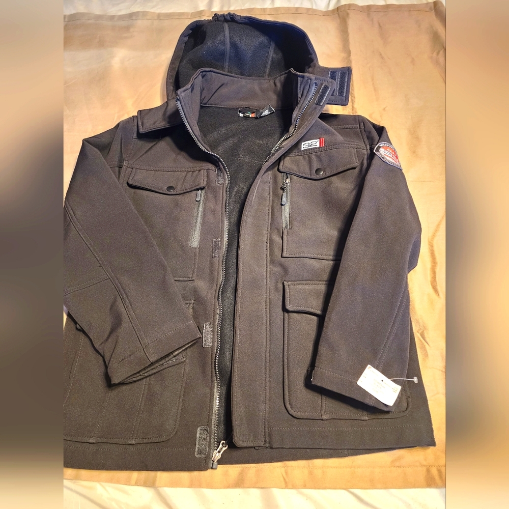 Weatherproof 32° jacket